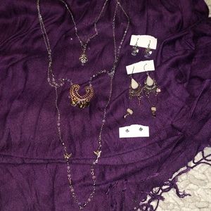 3 fpr $30   jewelry.